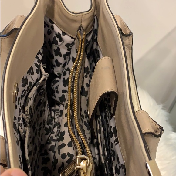 GUC Rebecca Minkoff Quilted Amorous Satchel Khaki - Picture 6 of 8